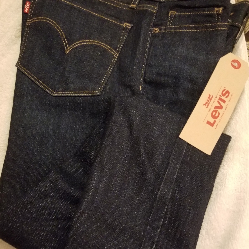Ladies Levi's